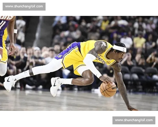 湖人对阵掘金焦点大战JRS热议攻防博弈与赛季走向解析